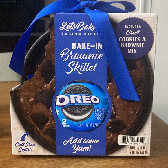 Holiday Bnib Bake In Brownie Cast Iron Skillet Oreo Cookies Brownie
